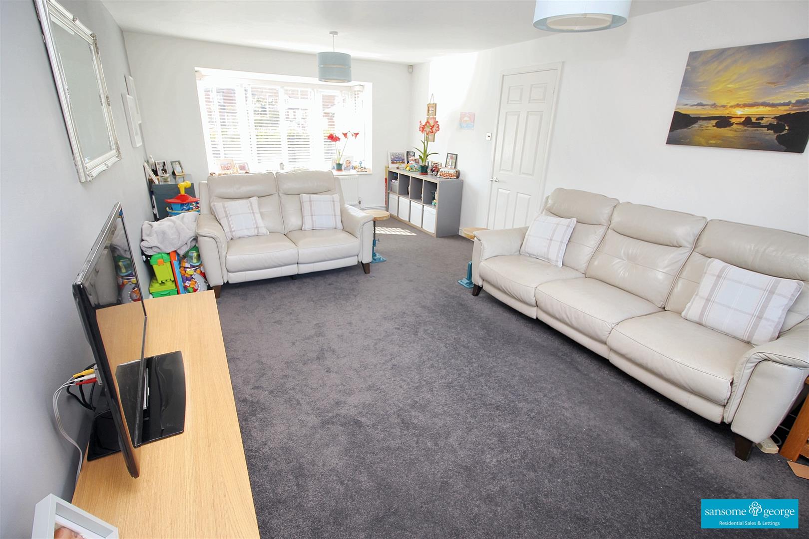 Huscarle Way, Tilehurst, Reading